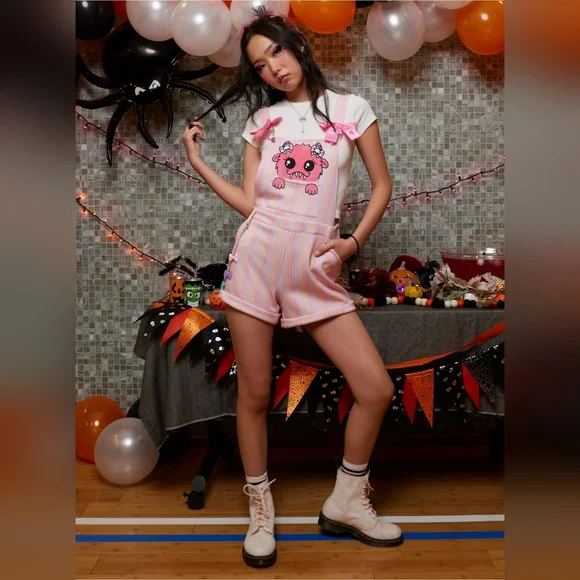 Sweet Society Monster Pastel Stripe Bow Shortalls With Chain size small - Picture 2 of 3